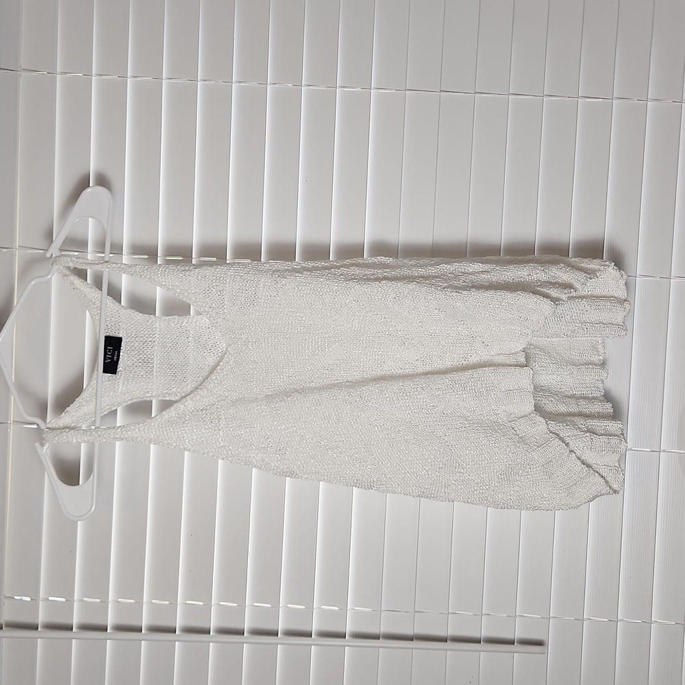 Vici Women's Tank Top Sweater small